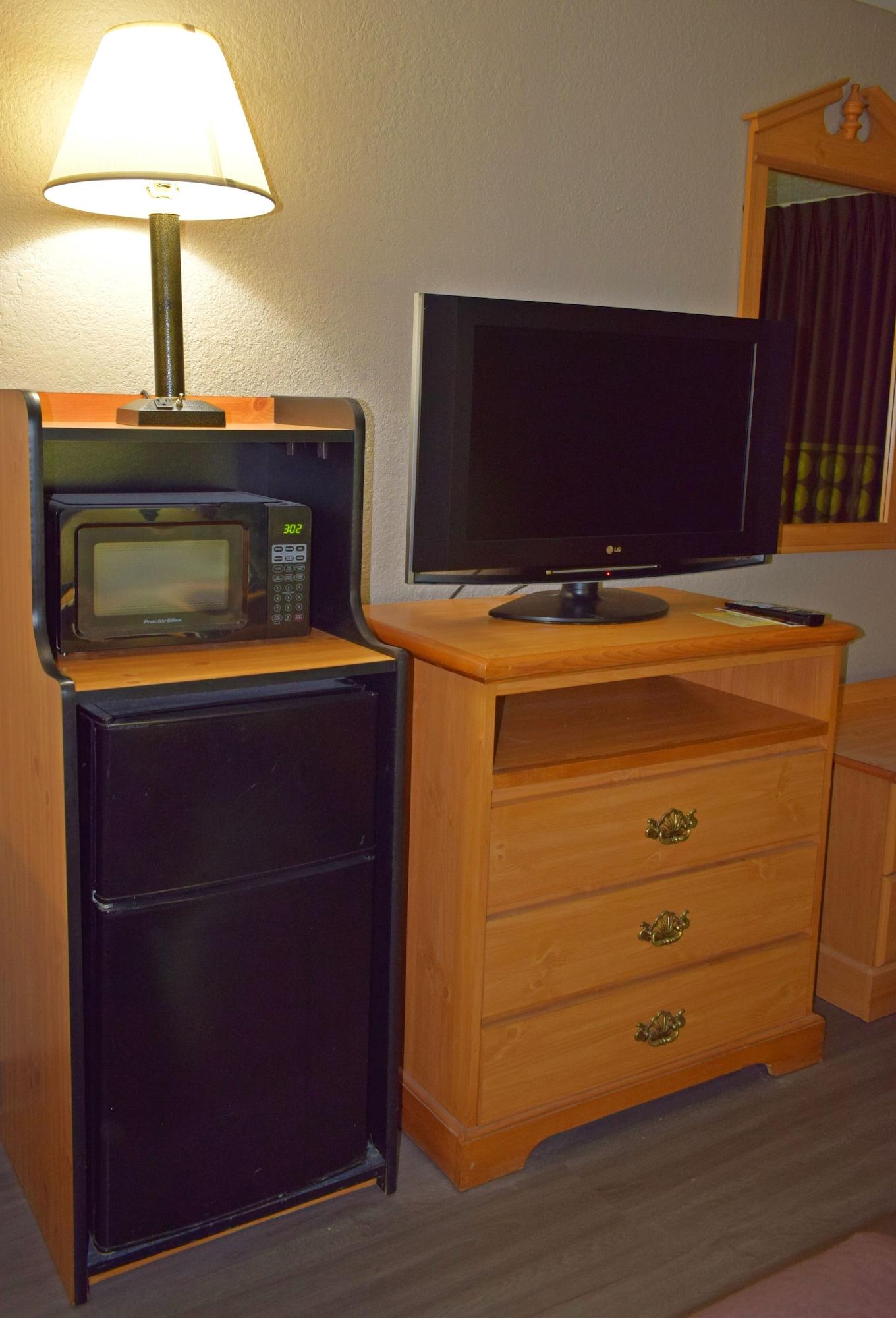 Super 8 By Wyndham Fort Chiswell Wytheville Area Max Meadows Екстериор снимка