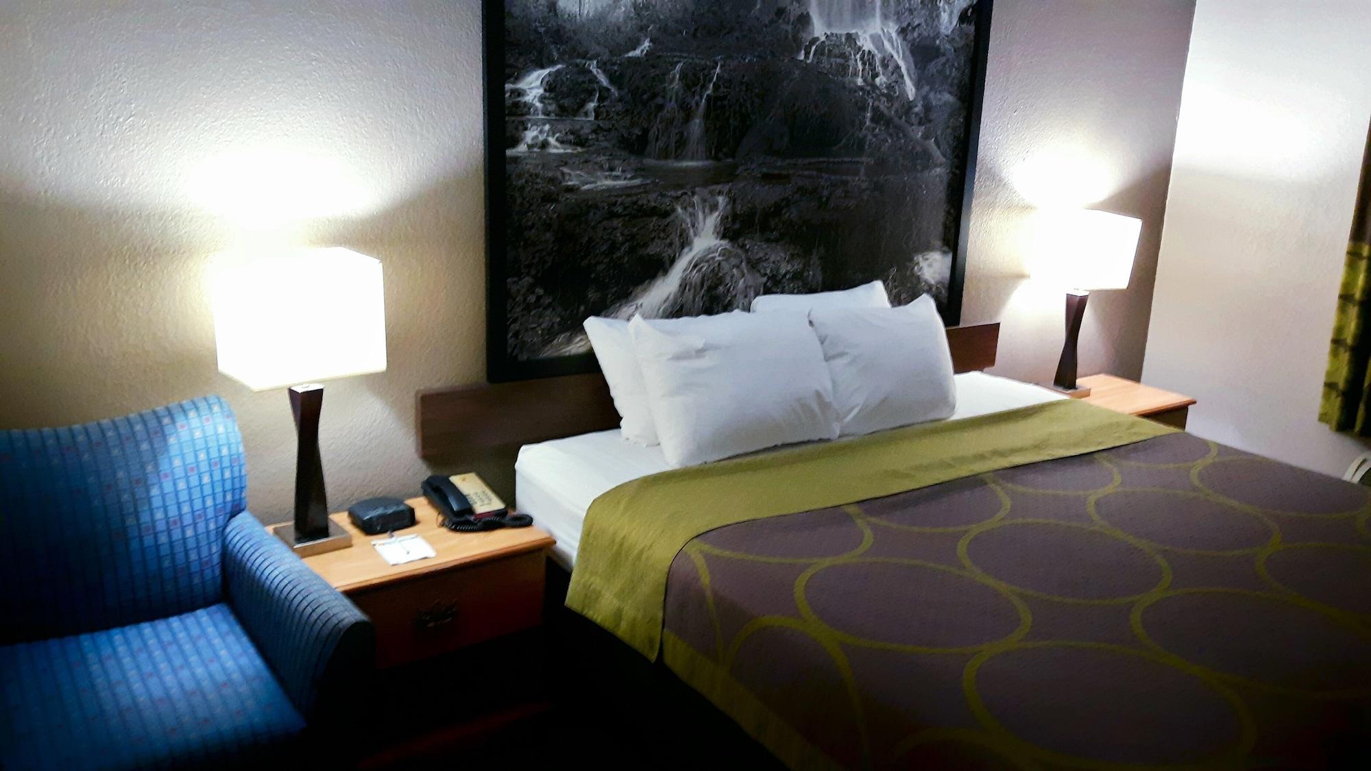 Super 8 By Wyndham Fort Chiswell Wytheville Area Max Meadows Екстериор снимка